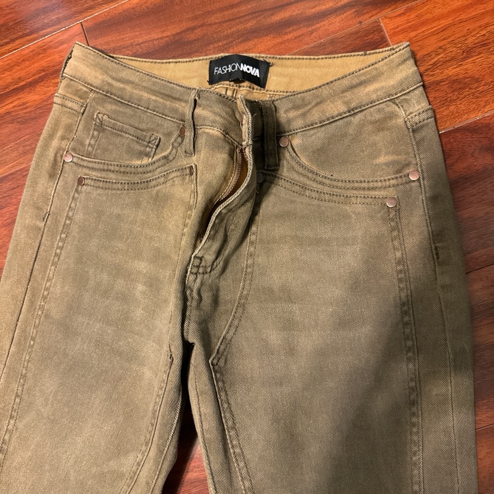 Fashion Nova Women's Brown Straight Leg Jeans